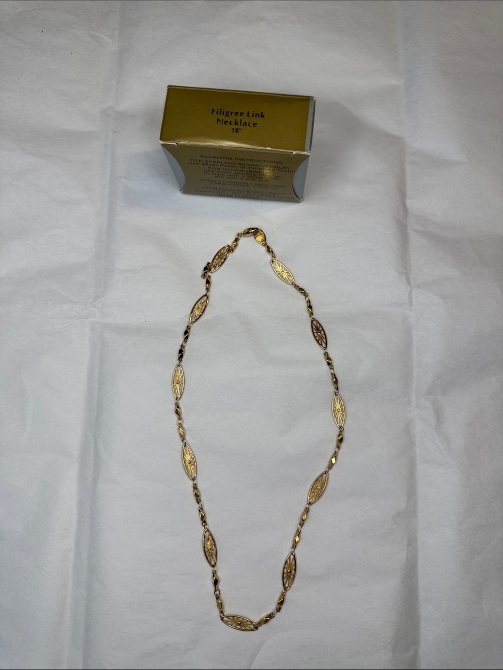 Vintage Avon Filigree Link Gold Necklace 18”- Women's Delicate Chain